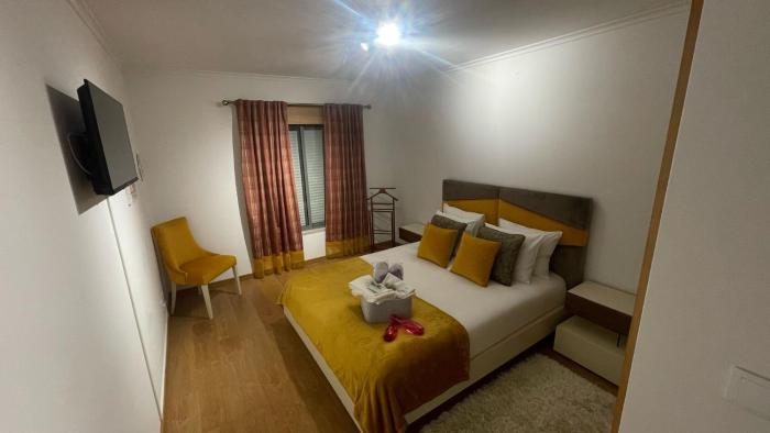 Lux & Design Private Room - Montijo, Lisbon