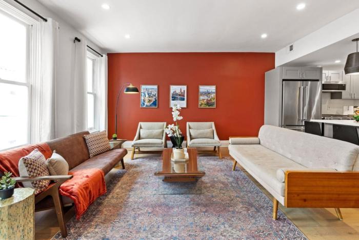 HostWise Stays - Prime Mexican War Streets 2BR Apartment