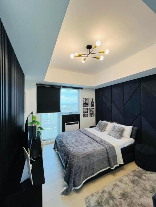 Suite Dreams - Azure North