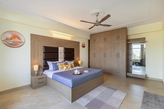 Alaya Stays 3 BHK on the First Floor with Gazebo - Walnut Stays