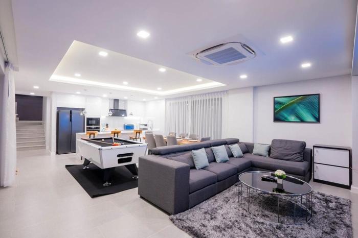 Tropicana, Luxe 8 bedrooms Villa