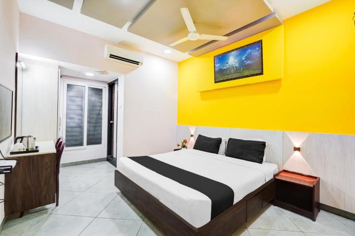 Super Townhouse Purushawalakm