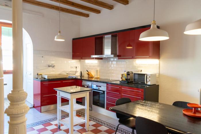 Center of Gracia by Maison Piñata