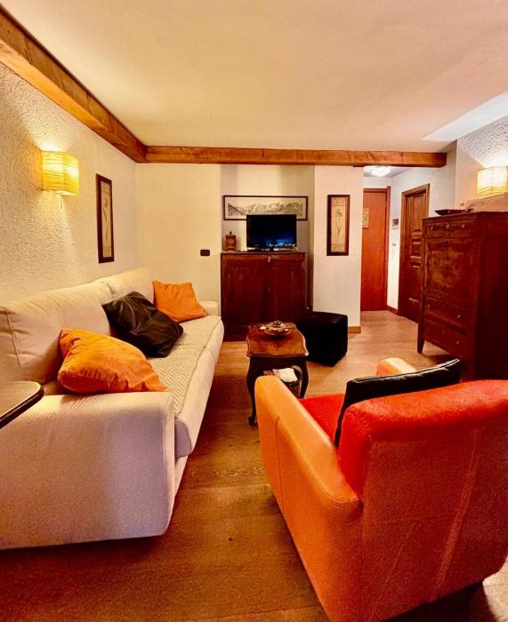 Caldo rifugio con giardino in pieno centro