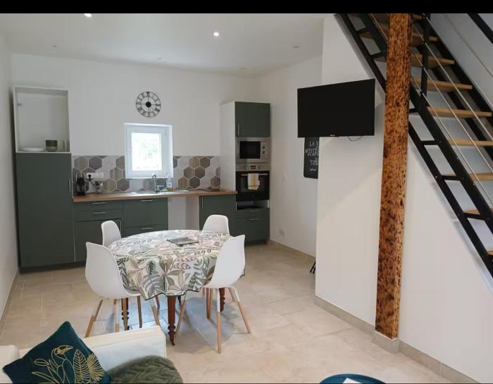 Quiet house near Disneyland