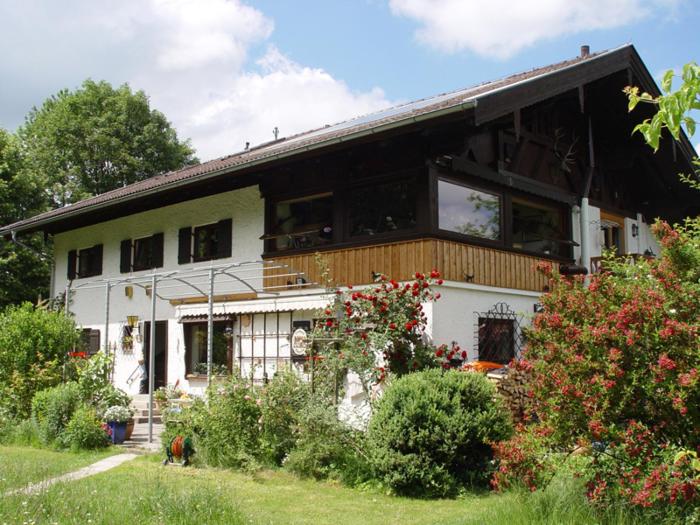 Ferienwohnungen Eisele "Die mit dem Pferd"