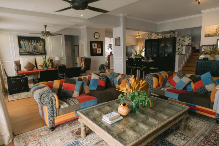Petronella Luxury Penthouse marina court