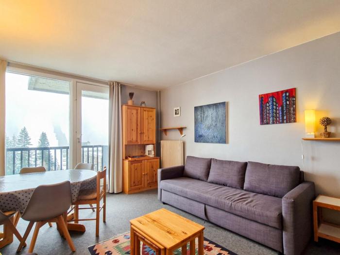 Studio lumineux avec balcon - Proche des pistes et commerces - FR-1-425-226