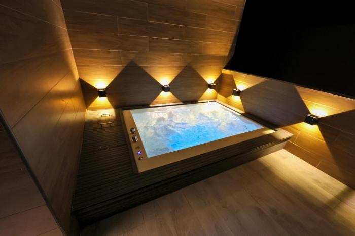 404 y 504 Luxurious PH with Jacuzzi near the Beach