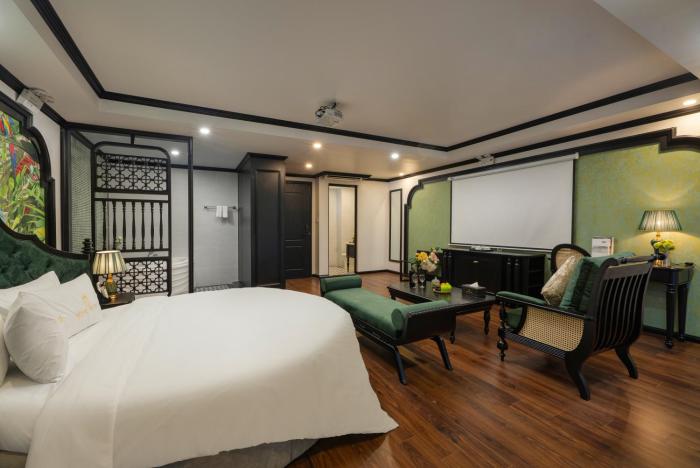 Royal Hotel Vinh Yen