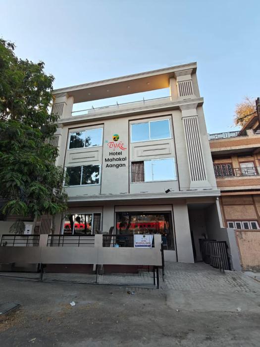 The Byke Hotel Mahakal Aangan
