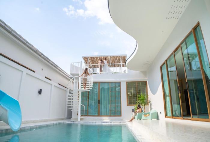 White Villa Jomtien Beach