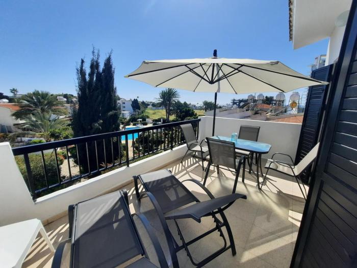 Kato Paphos Beach Apartment