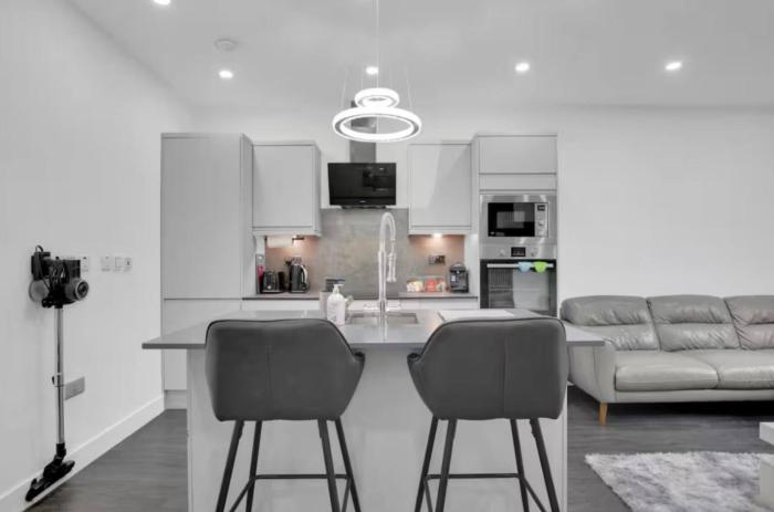 Skyline Studios Tower Bridge