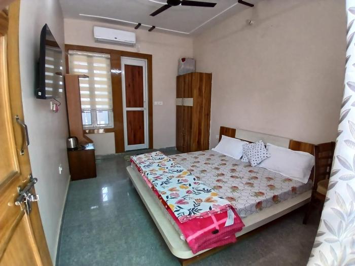 Saraswati Villa