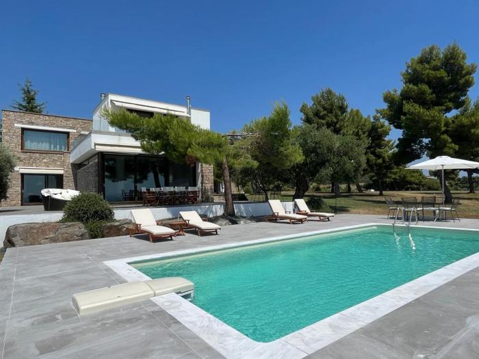 Vatopedi Serenity Pool Retreat by Halkidiki Villas