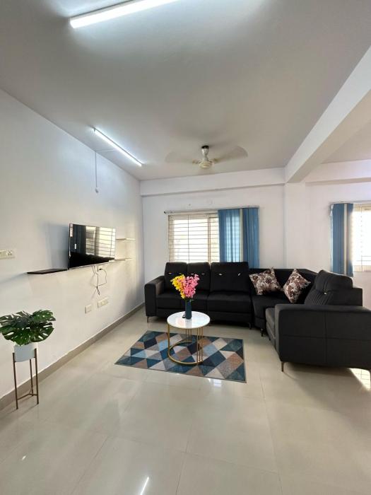 SS KC Rockside Apartments