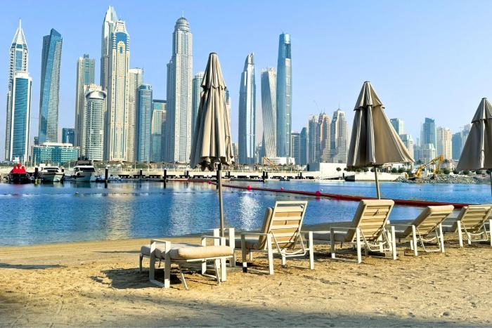 SettlerHomes - Emaar Beachfront Haven With The Sea View