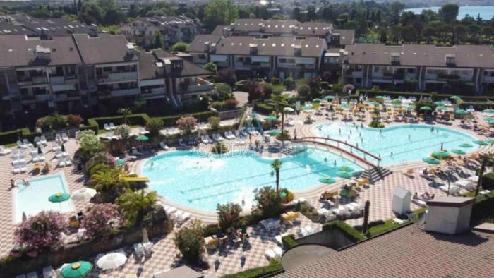 Talla Apartment with 3 bedrooms and garage