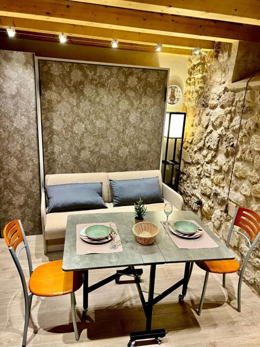Asturie Home