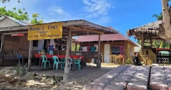 Enas cottages in Pamilacan IsLand