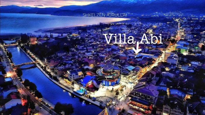 Villa Abi Center