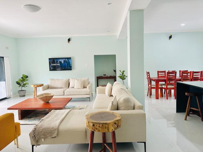 Kayezi House Tranquil Stay