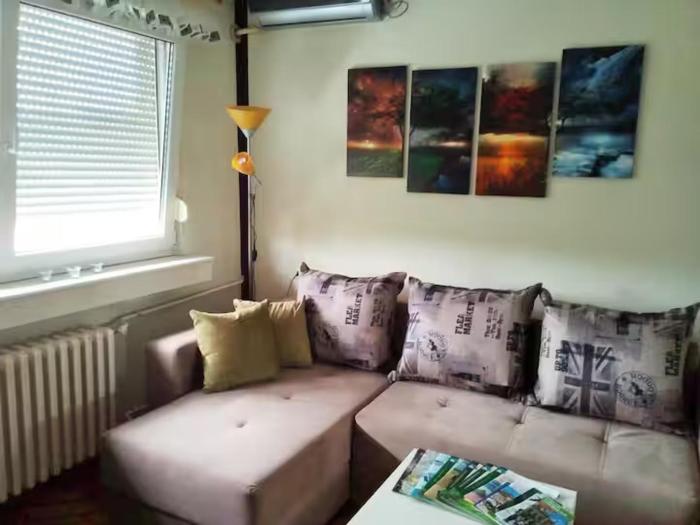 Bright and cozy ROOM, not the whole apartment, in the city centre