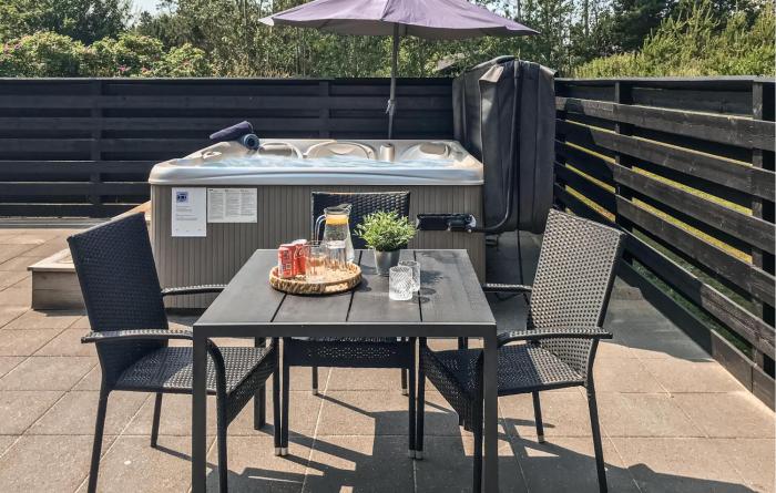 Awesome Home In Blåvand With Sauna