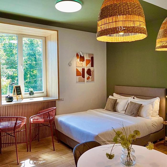 2 Guests Mountain View Parking Near Attractions