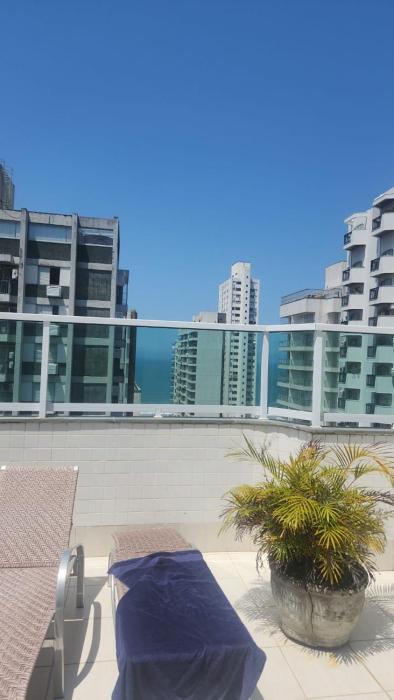 Linda cobertura pitangueiras Guarujá