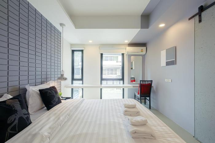 24 degree hotel & hostels