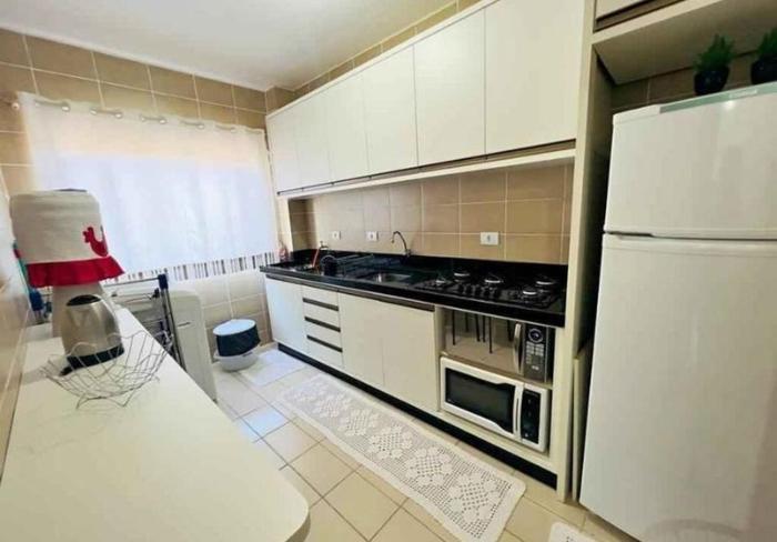 apto 50mts da praia 2 quartos para 6 pessoas