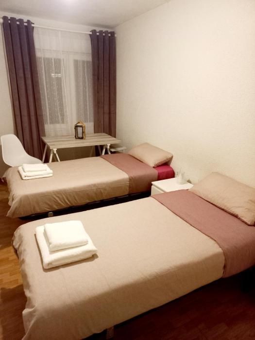 Habitación con baño compartido