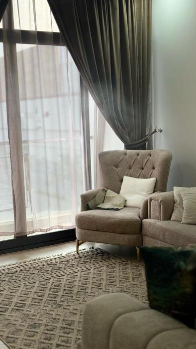 Flat opposite Muscat mall