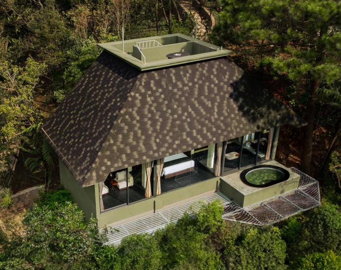 MAHHA dii MERU Resort