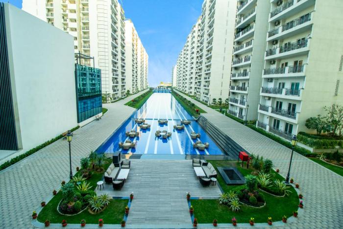 Posh 1BR Apartment In Gurugram With Club Facilities