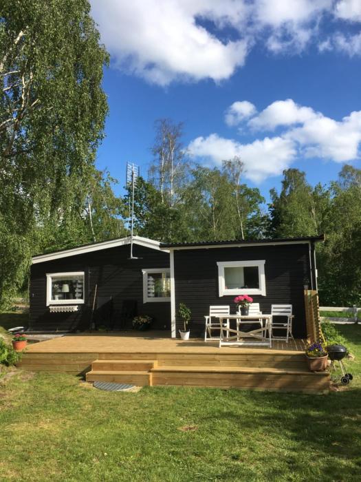 Cozy cottage by the sea, near Kullaberg