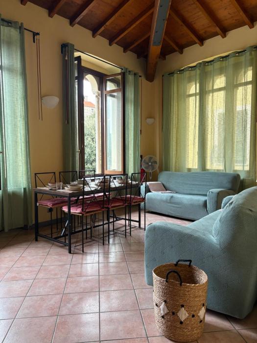 Levanto Charme apartment up to 6ppl 20 steps to the water in the center