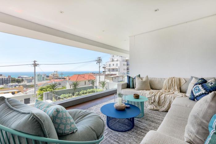 Seapoint Seaview Elegant Home