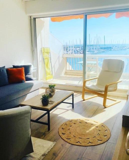 Duplex centre ville - vue port et mer