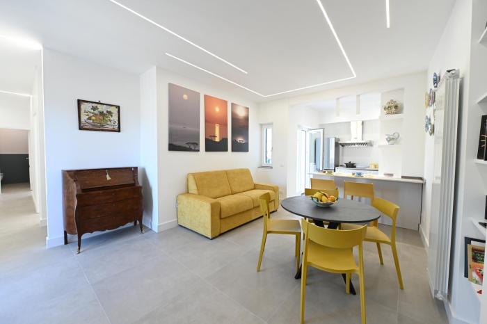 SiRox Sorrento Apartment