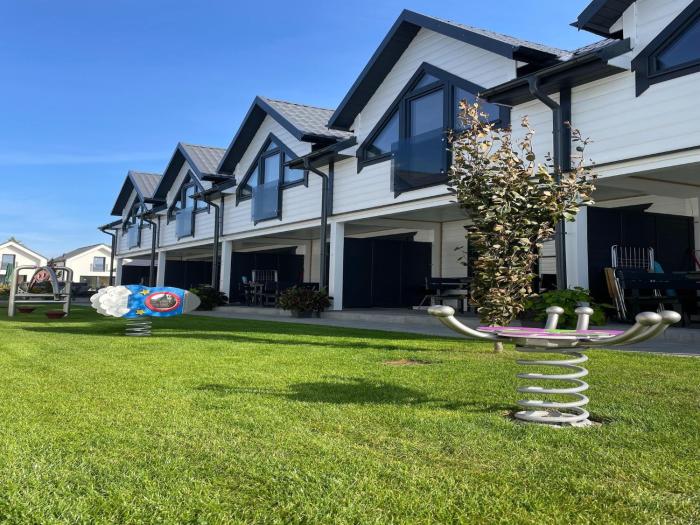 Comfortable holiday homes close to the beach