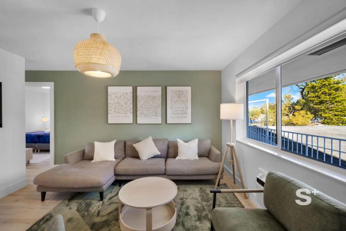 Modern 1-BD Miami Apt Gym, BBQ, Free Parking