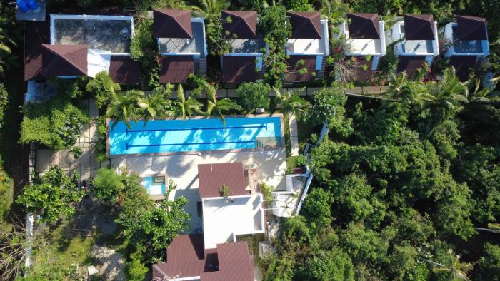 La Bonitovilla 丛林里的花园别墅