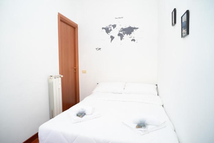 Modern and Central One-Bedroom, 10 min from Colosseum