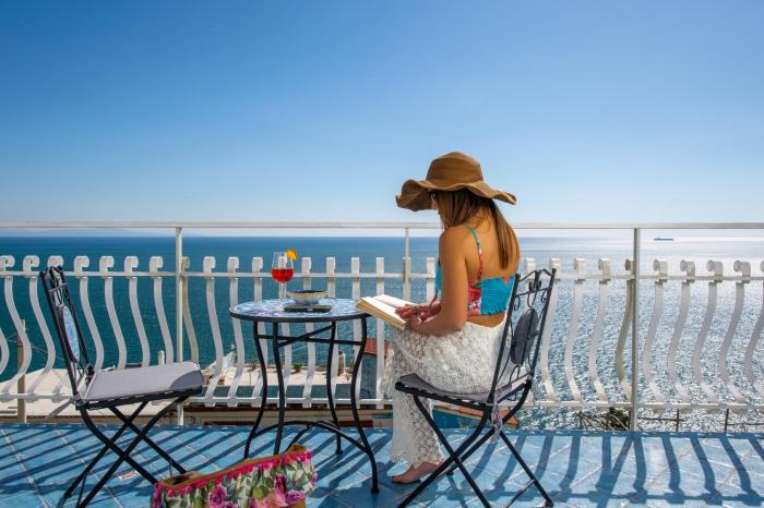 Villa Teresea- Just steps from the beach