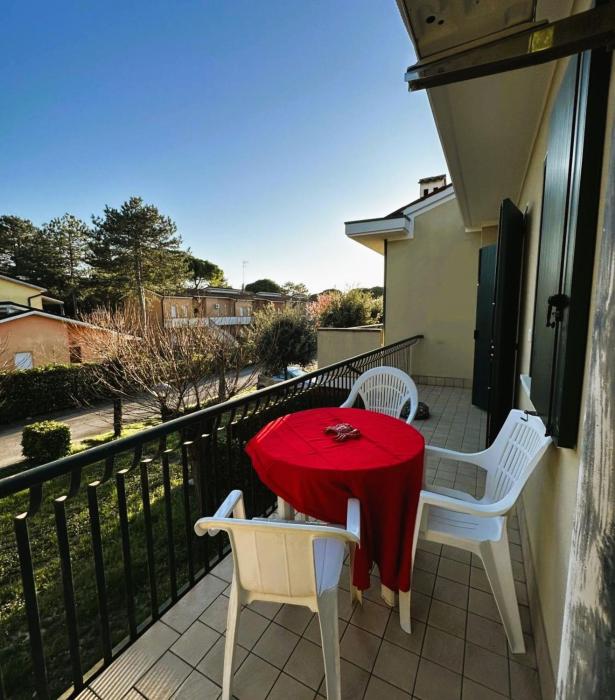 Comfy flat with pool in Bibione