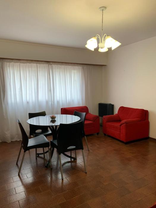 Mar del Plata departamento con seguridad para 4