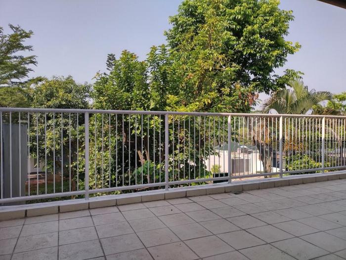 Kesia House - Meeting & Resting